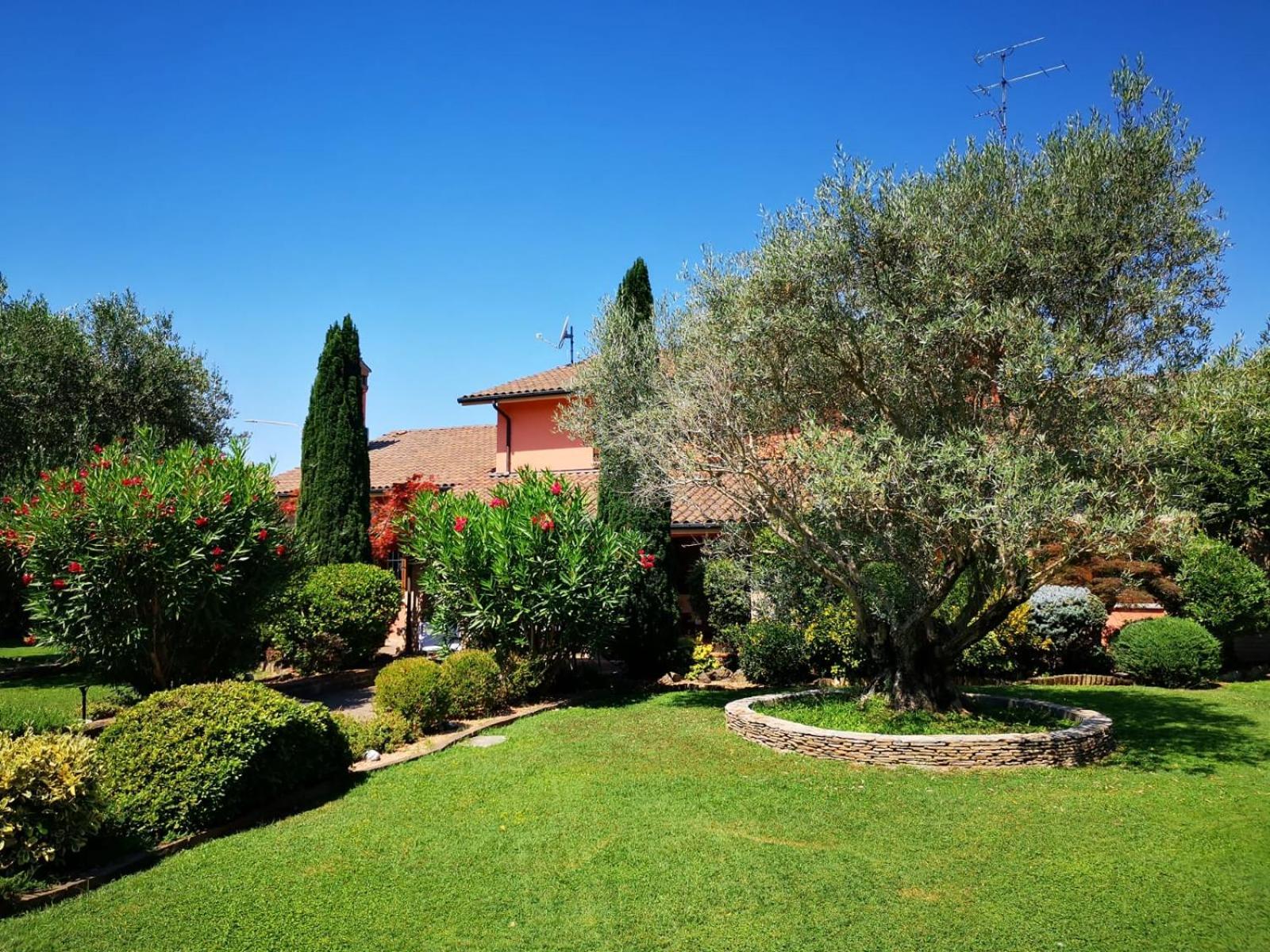 B&B Villa Argiolas Modena Exteriör bild